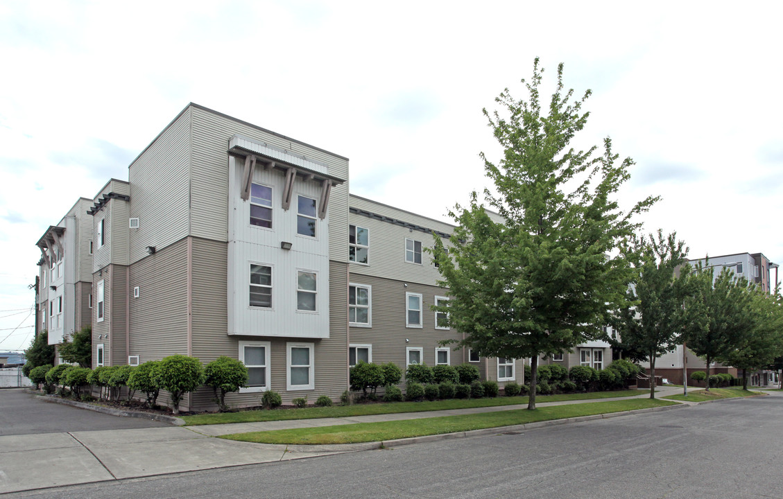 435 Fawcett Apartments in Tacoma, WA - Foto de edificio