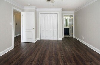 718 High Point Way, in Knoxville, TN - Building Photo - Building Photo