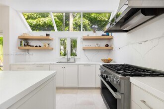 3840 Wood Ave in Miami, FL - Building Photo - Building Photo