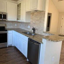 409 Maple Row in Denison, TX - Building Photo - Building Photo