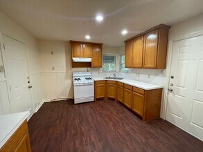 2921 Halbert St in Fort Worth, TX - Building Photo - Building Photo