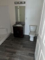 1047 Broadway in Rensselaer, NY - Building Photo