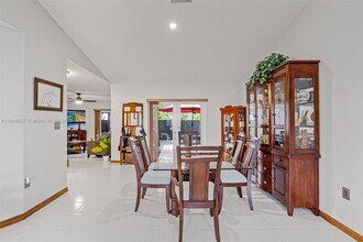 12724 NW 8th Ln in Miami, FL - Building Photo - Building Photo