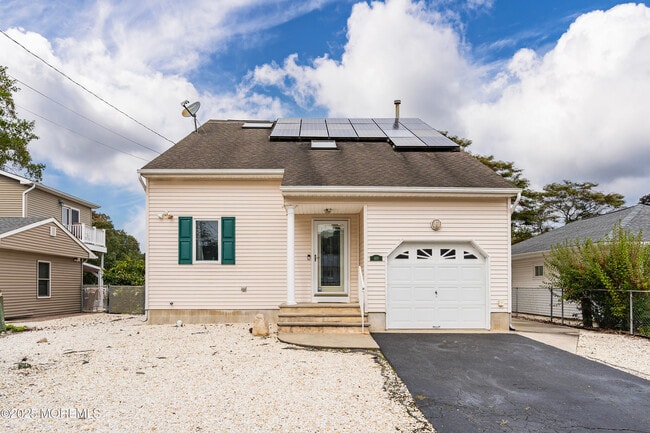 property at 410 Hemlock Dr