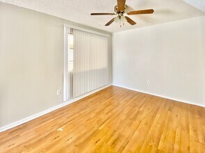 1208 Bush River Rd in Columbia, SC - Building Photo - Building Photo
