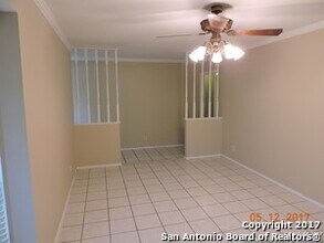 5319 Fair Ridge Dr in San Antonio, TX - Building Photo - Building Photo