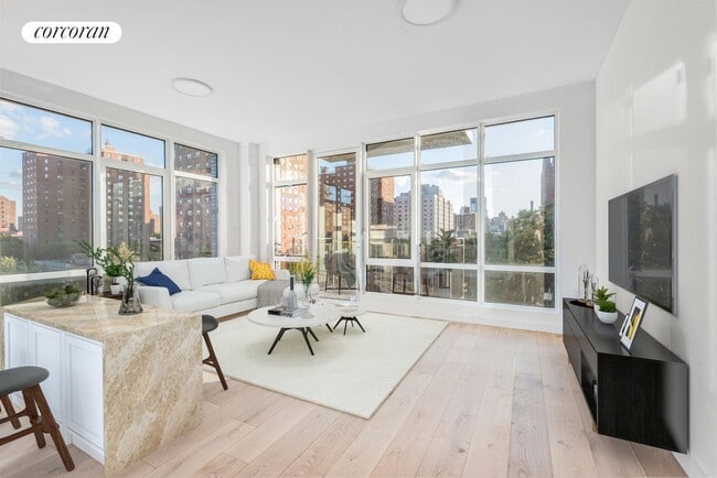 1516 Park Ave in New York, NY - Building Photo - Building Photo