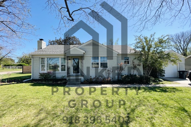 property at 4948 E 22nd St