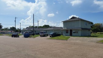 622 3rd Ave N in Texas City, TX - Building Photo