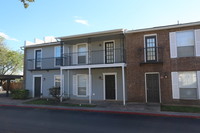 Heritage Square in Edinburg, TX - Foto de edificio - Building Photo