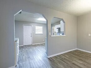 4634 Fordham St in Lubbock, TX - Building Photo - Building Photo