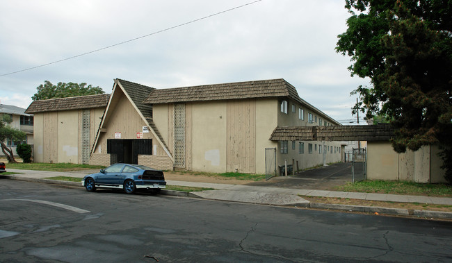 433 N Calaveras St in Fresno, CA - Building Photo - Building Photo