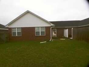 2212 Dartmouth Dr in Sumter, SC - Building Photo - Building Photo