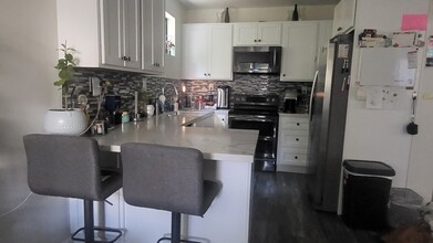 9114 Alcott St, Unit none in Los Angeles, CA - Building Photo - Building Photo