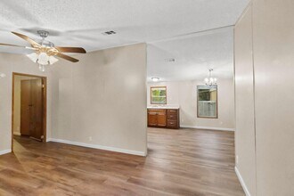 9108 Eagle Nest Dr in Navarre, FL - Building Photo - Building Photo