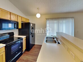 6544 Gentle Oaks Dr S in Jacksonville, FL - Building Photo - Building Photo