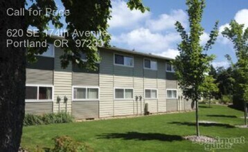 Keystone East Apartment Homes in Portland, OR - Building Photo - Building Photo