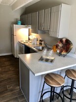 Geneva Flats in Aurora, CO - Building Photo