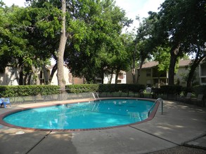 Pecan Valley Apartments in Lawton, OK - Building Photo - Building Photo