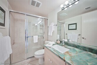 651 Seaview Ct in Marco Island, FL - Building Photo - Building Photo