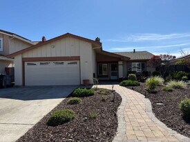 460 Latona Ct in San Jose, CA - Building Photo