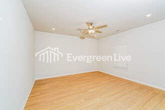 212 Exeter St in Huntsville, AL - Building Photo - Building Photo