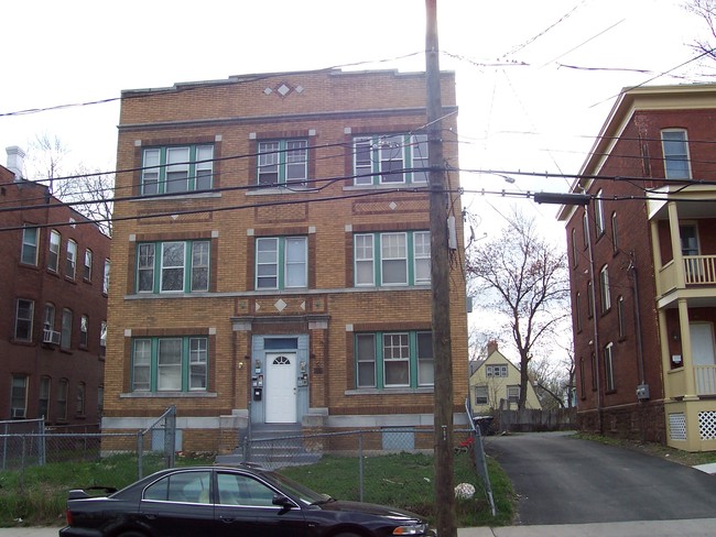 36-38 Edgewood St in Hartford, CT - Foto de edificio - Building Photo