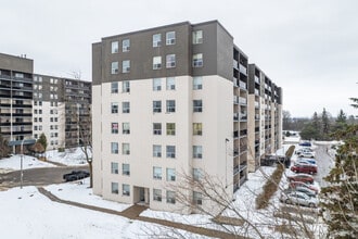 Cambridge Court in Peterborough, ON - Building Photo - Building Photo