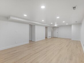 4980 S 1645 E in Holladay, UT - Building Photo - Building Photo