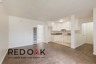 3867 Potomac Ave in Los Angeles, CA - Building Photo - Building Photo