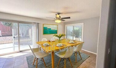 851 Knollwood Dr in Corona, CA - Building Photo - Building Photo