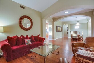 8462 Donaker St in San Diego, CA - Building Photo - Building Photo