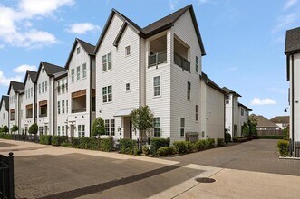 1217 Timbergrove Acres St. in Houston, TX - Foto de edificio - Building Photo