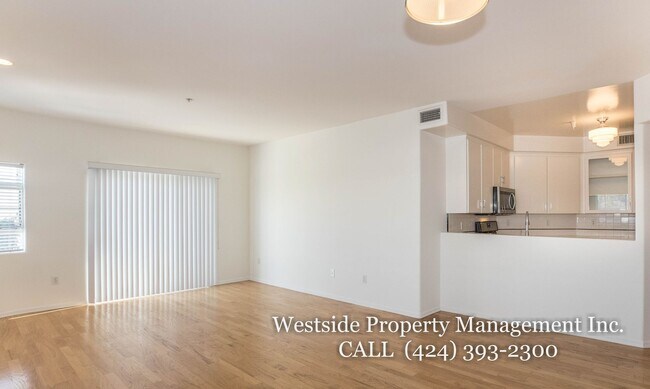 133 Flores St in Los Angeles, CA - Building Photo - Building Photo
