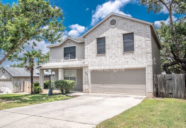 225 Samantha Dr in Schertz, TX - Building Photo - Building Photo