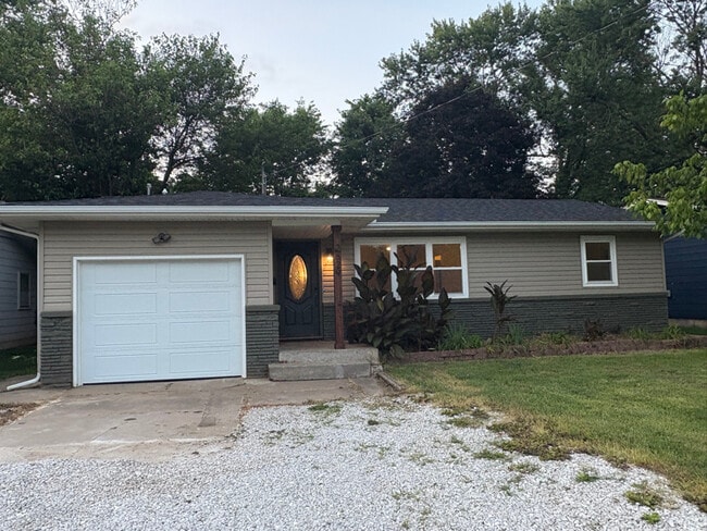 property at 2629 E Grand St