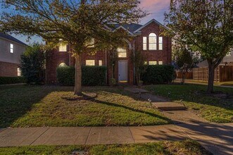 7905 Pirates Cove Dr in Plano, TX - Building Photo - Building Photo