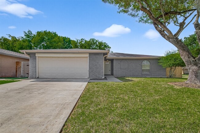 property at 10402 Gulfstream Ln