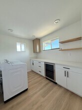 1005 Belser St in Honolulu, HI - Building Photo - Building Photo