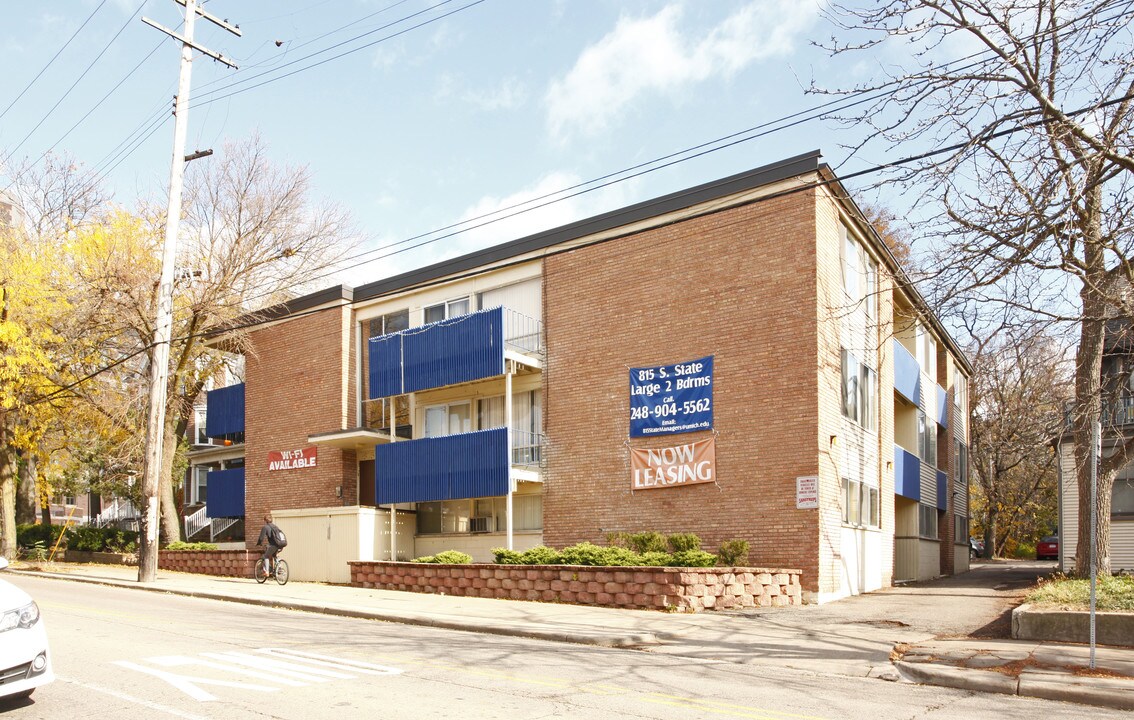 811-815 S State St in Ann Arbor, MI - Foto de edificio