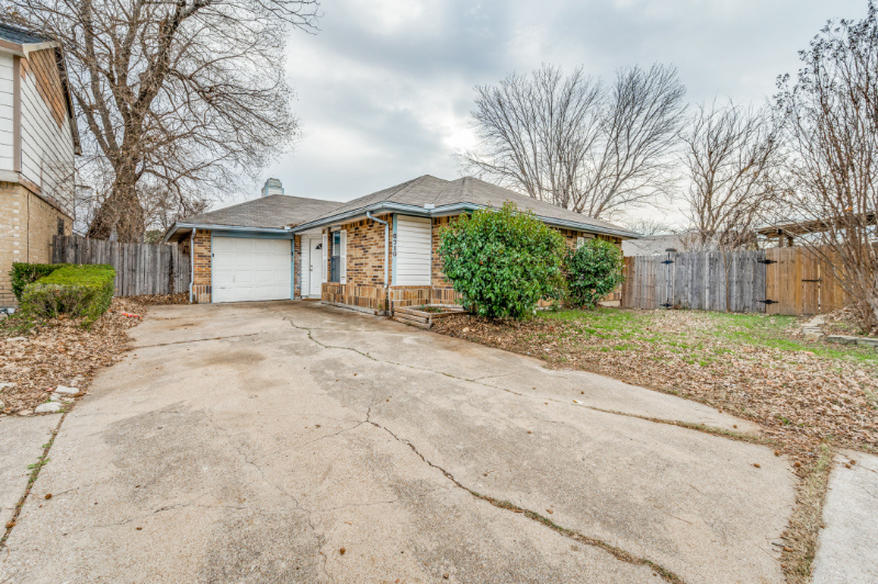 6710 Oriole Ct in Fort Worth, TX - Building Photo