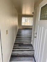 530 Front St, Unit 2 in Sumas, WA - Building Photo