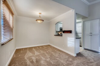 5054 Los Morros Way in Oceanside, CA - Building Photo - Building Photo