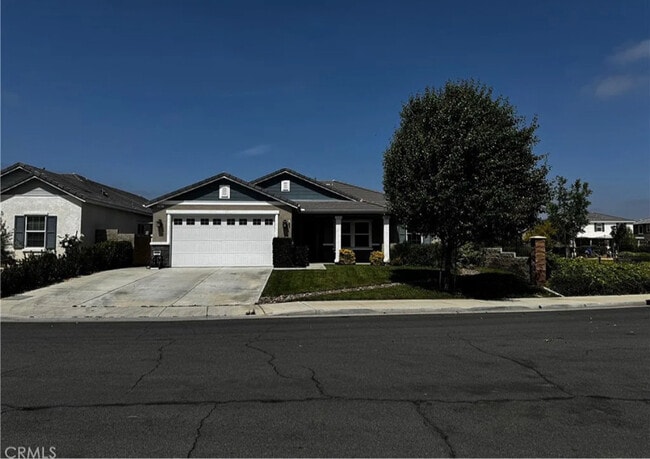 property at 31827 Ives Ct