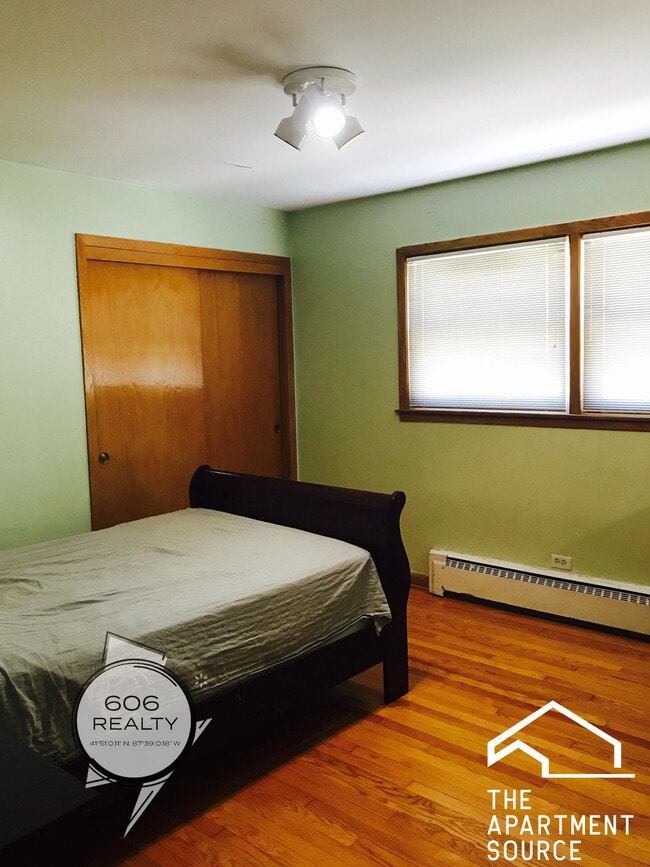 5610 N Central Ave, Unit GDN in Chicago, IL - Building Photo - Building Photo