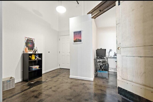 321 W 7th St in Kansas City, MO - Building Photo - Building Photo