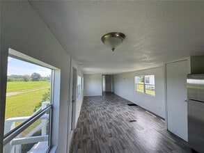 7306 Ismail Rd in Dover, FL - Building Photo - Building Photo
