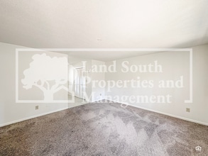 324 Ariana St in Lakeland, FL - Building Photo - Building Photo