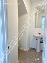 10914 Presa Wy in San Antonio, TX - Building Photo - Building Photo