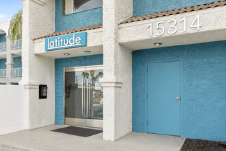 Latitude Apartments in Van Nuys, CA - Building Photo - Building Photo